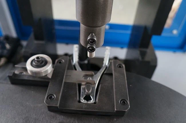 Electric Charger Clamp Assembly Machine